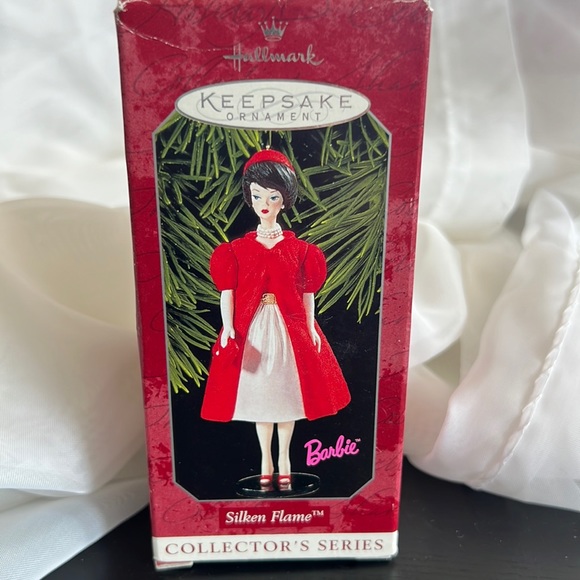 Vintage 1998 Barbie "Silken Flame" Hallmark Keepsake Ornament - Picture 1 of 4